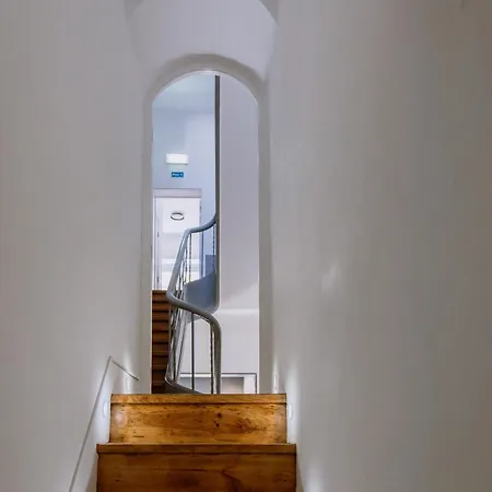 The Lx Hill Hostel Lissabon