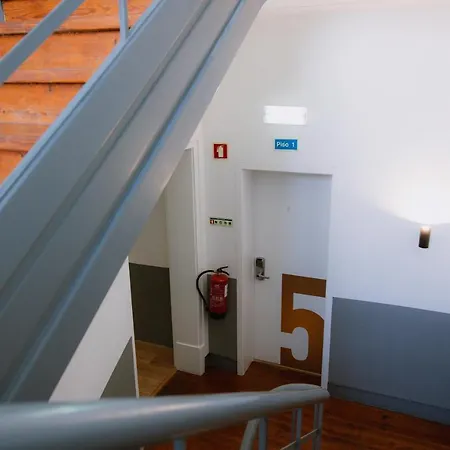 The Lx Hill Hostel Lissabon