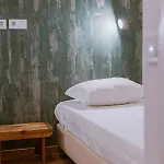 The Lx Hill Hostel *