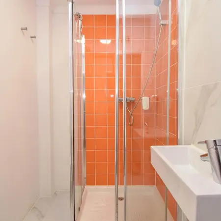 The Lx Hill Albergue